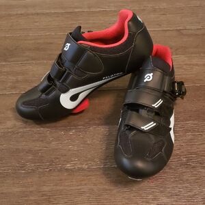 Peloton Unisex Cycling Shoes - Black, White, and Red Size 40 (Mens 7, Wonens 9)
